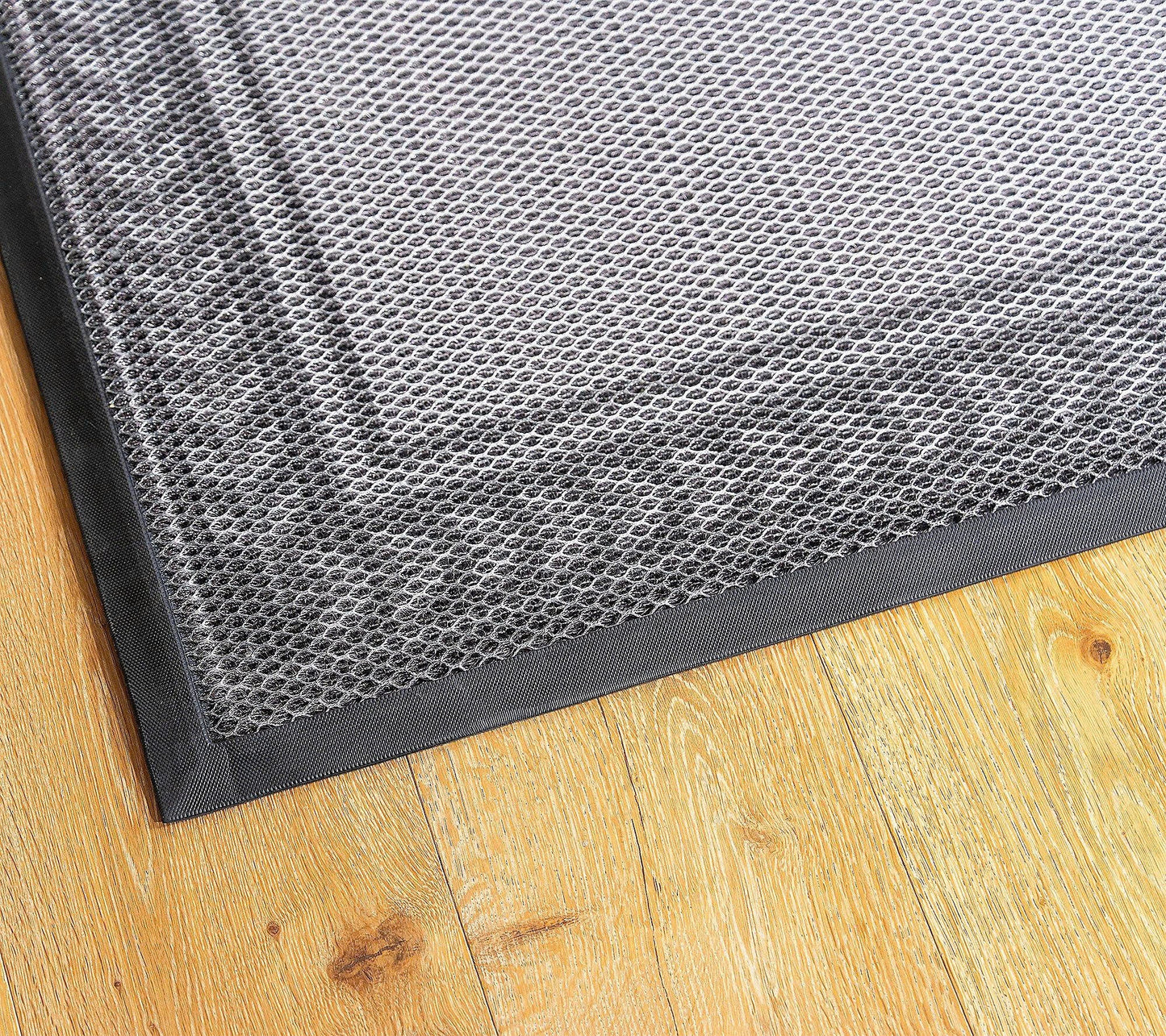 Bernini 2'x3' Aqua-Terra Indoor Outdoor Water & Dirt Trapping Mat