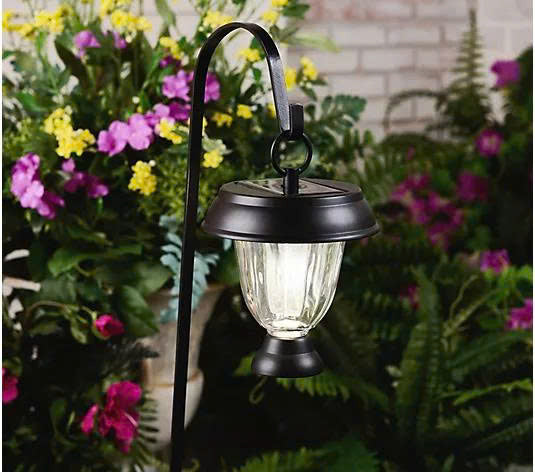 Energizer 8pc 3-in-1 Solar Pathway Lights with 360-degree Filament Bulb